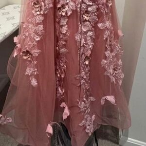 Elegant Pink Floral Embellished Dress